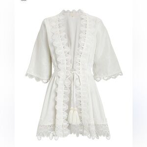 WAIMARI
Gabriella Lace-Trimmed Linen Kimono